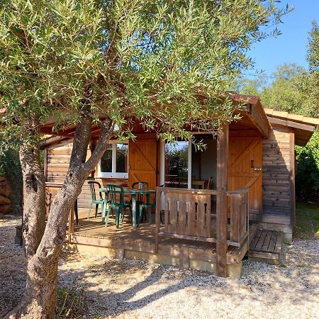 Les Chalets Du Relais D'Aguilar Tuchan Exteriör bild